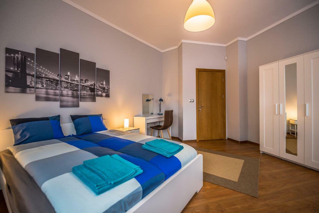 5Th Avenue Sofia Two Bedroom, Two Bathroom, Positano Street Suite By Flat Mаnager Exteriör bild
